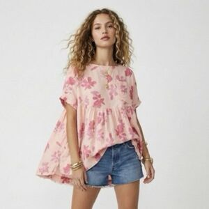 Free People We The Free Moon City Top in Peach Combo Floral | Size XS